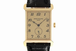 Patek Philippe Gondolo 18 ct gold manual winding Kal. 215 Ref. 5109J-010