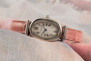 Cartier Baignoire 18 ct white gold quartz Kal. 057.06 Ref. 2295