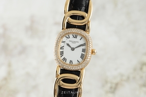 Patek Philippe Golden Ellipse 18 ct gold quartz Kal. E15 Ref. 4831