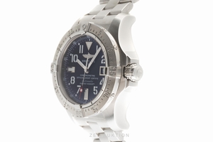 Breitling Avenger Seawolf steel automatic Kal. B17 Ref. A17330