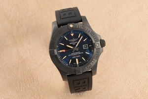 Breitling Avenger titanium automatic Ref. V17310