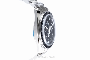 Omega Speedmaster Moonwatch chronograph steel manual winding Kal. 1861 Ref. 311.30.42.30.01.005