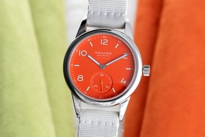 Nomos Neomatik steel automatic Kal. DUW 3001