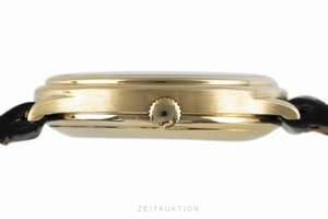Audemars Piguet Classique 18 ct gold automatic Kal. 2124 Ref. 2557BA.PP.A002XX.01