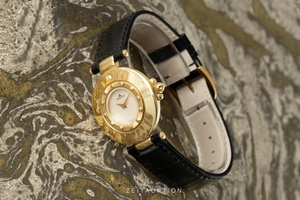 Jaeger-LeCoultre Rendez-Vous  18 ct gold quartz Kal. 609 Ref. 421.1.09