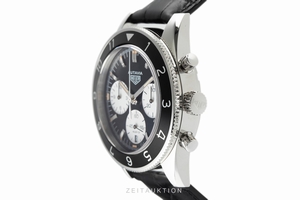 Tag Heuer Autavia chronograph steel automatic Kal. Heuer 02 Ref. CBE2110.BA0687