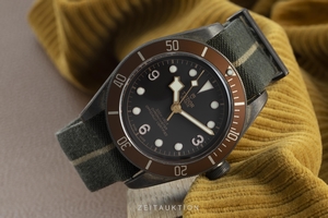 Tudor Black Bay bronze automatic Kal. MT5601 Ref. 79250B
