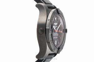 Breitling Avenger Seawolf automatic M17330