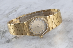 Vacheron & Constantin Classic Driver 18 ct gold quartz Kal. 1009/39 Ref. 60001