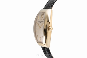 Vacheron & Constantin gerie 18 ct gold quartz Kal. 1202 Ref. 25040/000J