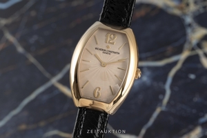 Vacheron & Constantin gerie 18 ct gold quartz Kal. 1202 Ref. 25040/000J