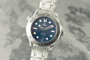 Omega Seamaster steel / titanium automatic Ref. 522.30.42.20.03.001