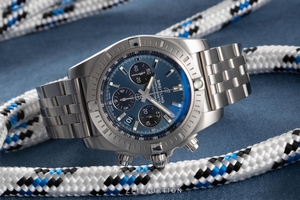 Breitling Chronomat 44 chronograph steel automatic Kal. B01 Ref. AB0115