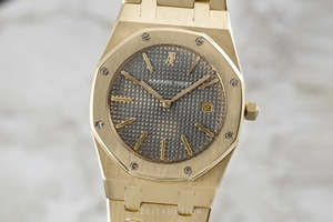 Audemars Piguet Royal Oak 18 ct gold quartz Kal. 2612 Ref. 56175BA.OO.0789BA.01