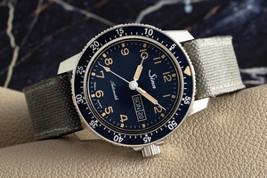 Sinn 104ST automatic 104.St.Sa.A.BE
