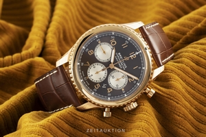 Breitling Navitimer chronograph 18 ct gold automatic Kal. B01 Ref. RB0117