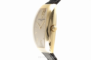 Vacheron & Constantin gerie 18 ct gold quartz Kal. 1202 Ref. 25040/000J