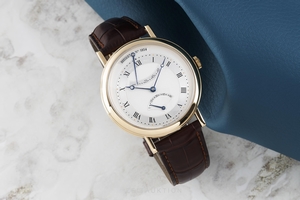 Breguet Classique 18 ct gold automatic Kal. 516DRSR Ref. 5207BA/12/9V6