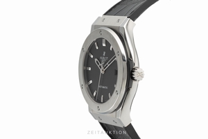 Hublot Classic Fusion titanium automatic Kal. HUB 11 Ref. 511.NX.1170.LR