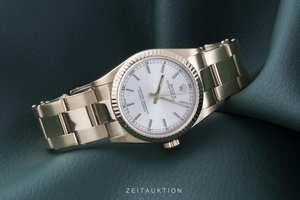 Rolex Oyster Perpetual 18 ct gold automatic Kal. 2230 Ref. 77488