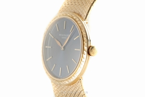 Patek Philippe Calatrava 18 ct gold manual winding Ref. 33382