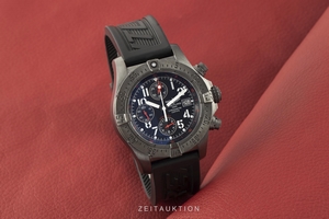 Breitling Avenger Skyland automatic M13380