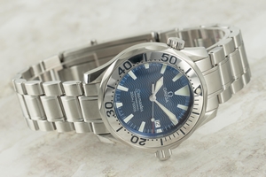 Omega Seamaster steel quartz Kal. 1538 Ref. 2263.80.00