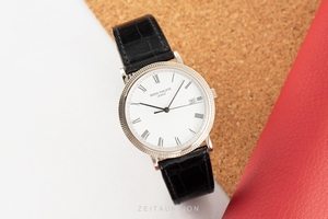 Patek Philippe Calatrava 18 ct white gold quartz Kal. E 23 SC Ref. 3944