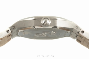 Audemars Piguet Royal Oak steel quartz Kal. 2712 Ref. 67601ST.ZZ.D012CR.02