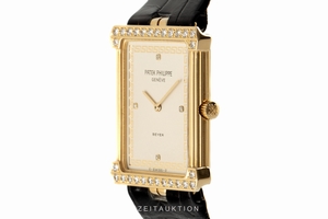 Patek Philippe Les Grecques 18 ct gold manual winding Kal. 177 Ref. 3776