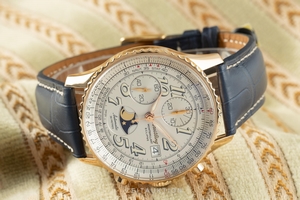Breitling Montbrillant chronograph 18 ct gold automatic Ref. H43030