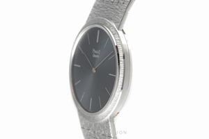 Piaget Classic 18 ct white gold quartz Kal. 7P3 Ref. 7633 A6 VINTAGE