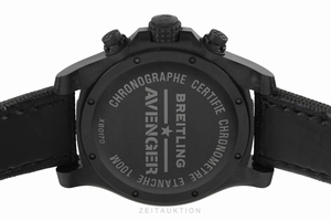 Breitling Avenger chronograph breitlight automatic Kal. B01 Ref. XB0170