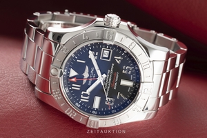 Breitling Avenger II GMT steel automatic Kal. B32 Ref. A32390