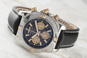 Breitling Chronomat 44 chronograph steel / gold automatic Kal. B01 Ref. IB0110