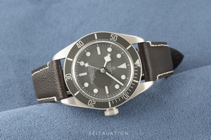 Tudor Black Bay silver automatic Kal. MT5400 Ref. 79010SG