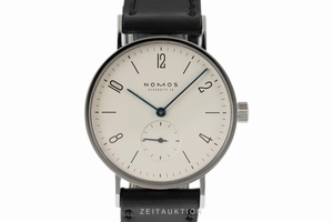 Nomos Tangente manual winding 