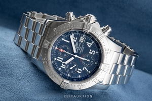 Breitling Avenger Skyland chronograph steel automatic Kal. B13 Ref. A13380
