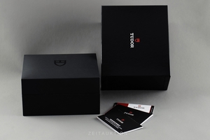 Tudor Black Bay automatic 79360DK