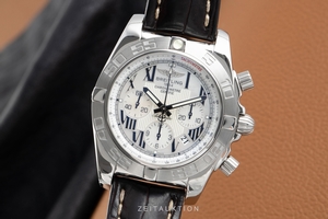 Breitling Chronomat 44 chronograph steel automatic Kal. B01 Ref. AB011012/A690
