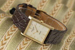 Patek Philippe Gondolo 18 ct gold manual winding Kal. 23-300 Ref. 3519
