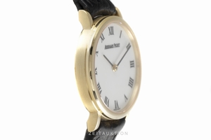 Audemars Piguet Banque Cantonale Vaudoise 18 ct gold manual winding Kal. 2080 Ref. BA.77120.0.002.