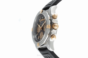 Breitling Chronomat 44 chronograph steel / gold automatic Kal. B01 Ref. IB0110