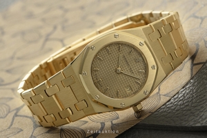 Audemars Piguet Royal Oak 18 ct gold quartz Kal. 2610