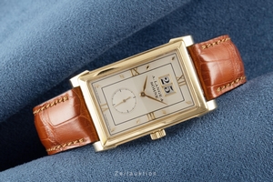 A. Lange & Sohne Cabaret 18 ct gold manual winding Kal. L931.3 Ref. 107.021