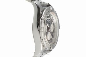 Breitling Chronomat 44 chronograph steel automatic Kal. B01 Ref. AB0110