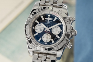 Breitling Chronomat 44 chronograph steel automatic Kal. B01 Ref. AB0110
