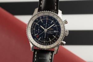 Breitling Navitimer World chronograph steel automatic Kal. B24 Ref. A24322
