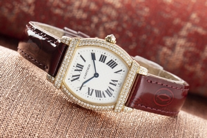 Cartier Tortue 18 ct gold quartz Kal. 157.06 Ref. 2306