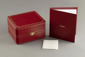 Cartier Ronde Louis 18 ct red gold automatic Kal. 1904-PS Ref. W6801005